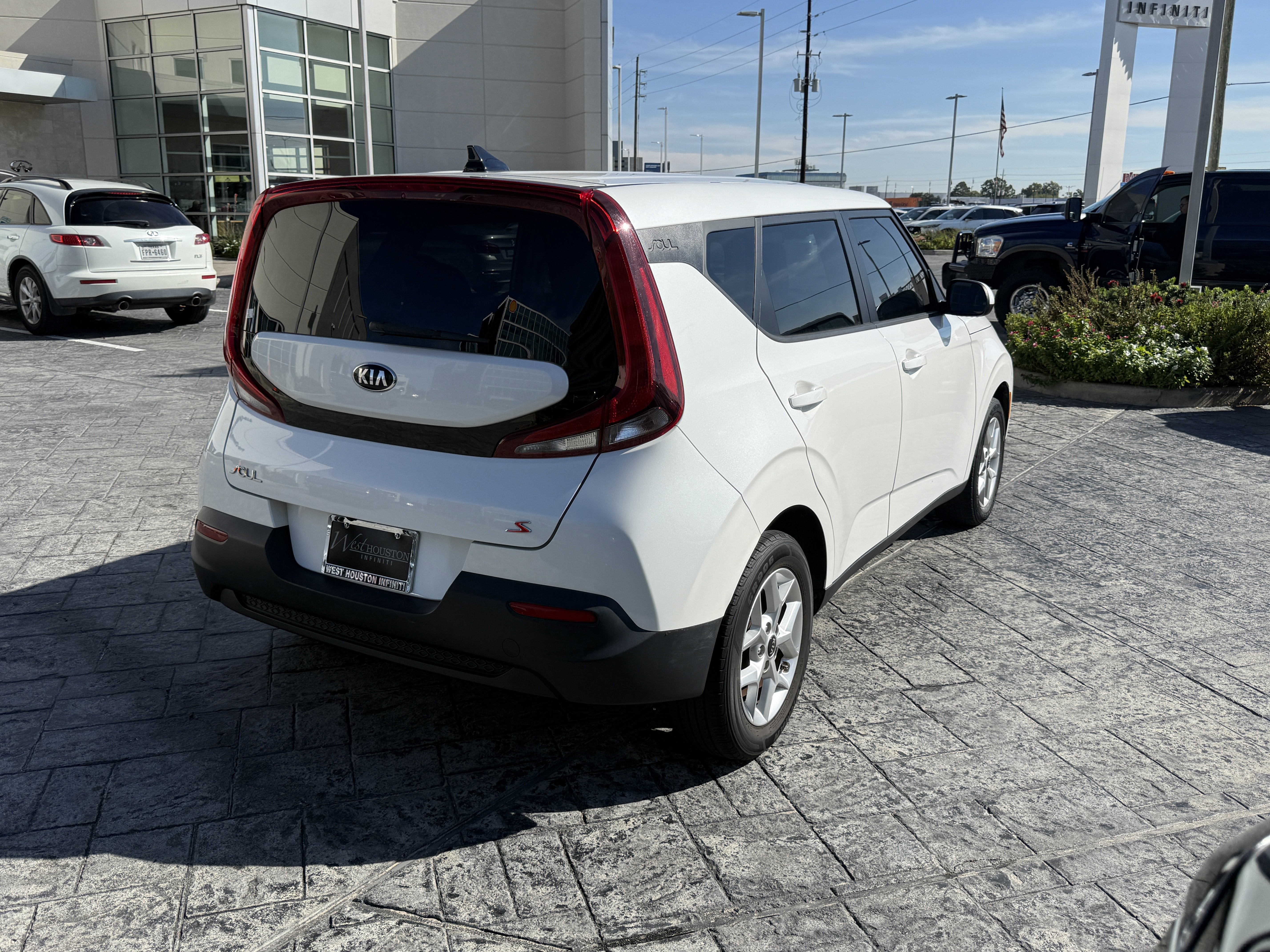 Used 2020 Kia Soul S image 7
