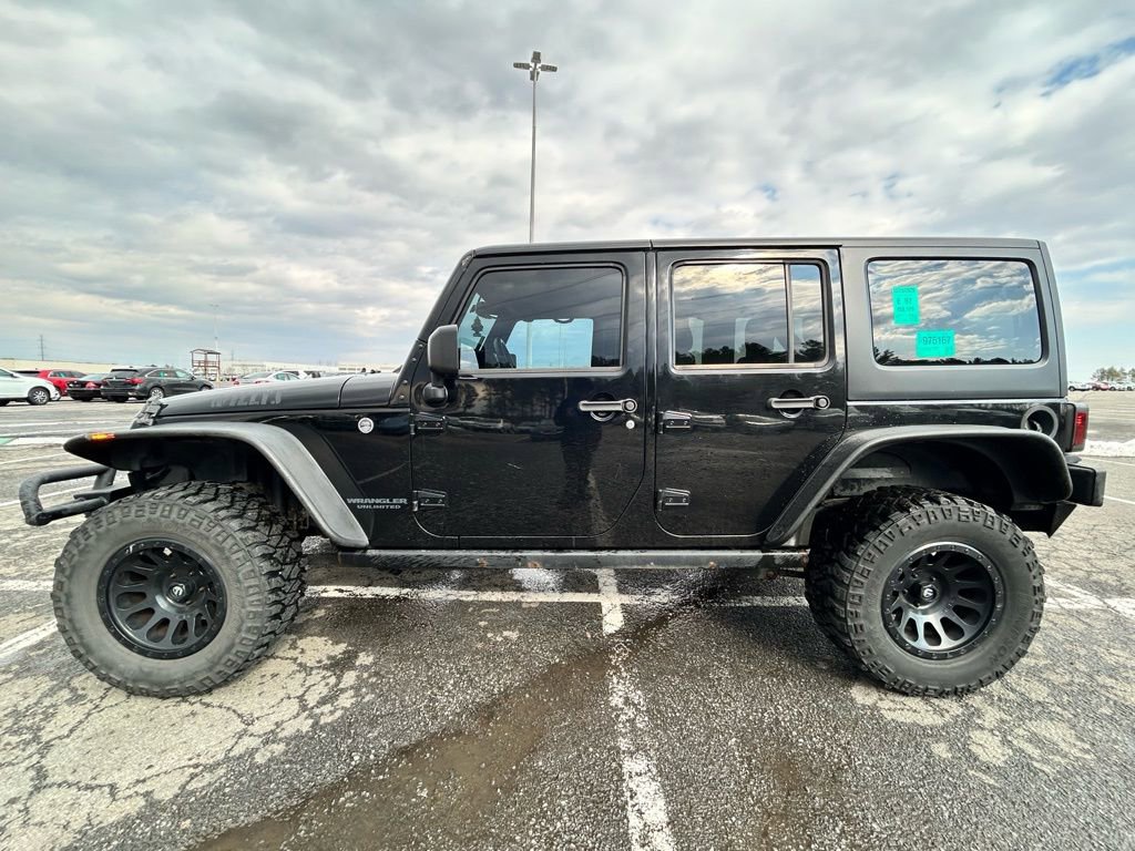 Used 2016 Jeep Wrangler Unlimited Willys image 5