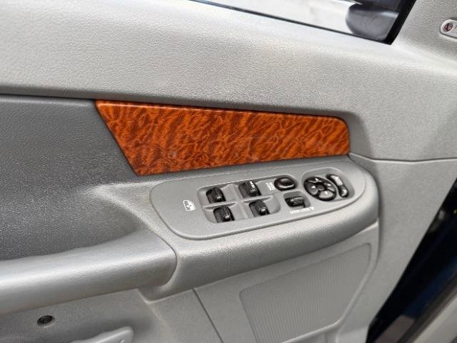 Used 2006 Dodge Ram 1500 Truck SLT image 10