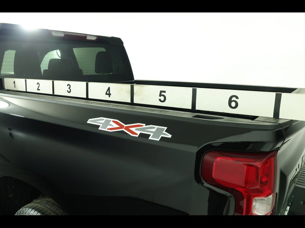 Used 2022 Chevrolet Silverado 1500 RST image 14