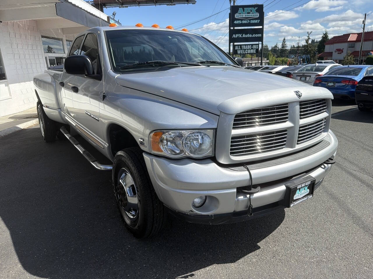Used 2004 Dodge Ram 3500 Truck SLT w/ Sport Appearance Group AWD/4WD image 10
