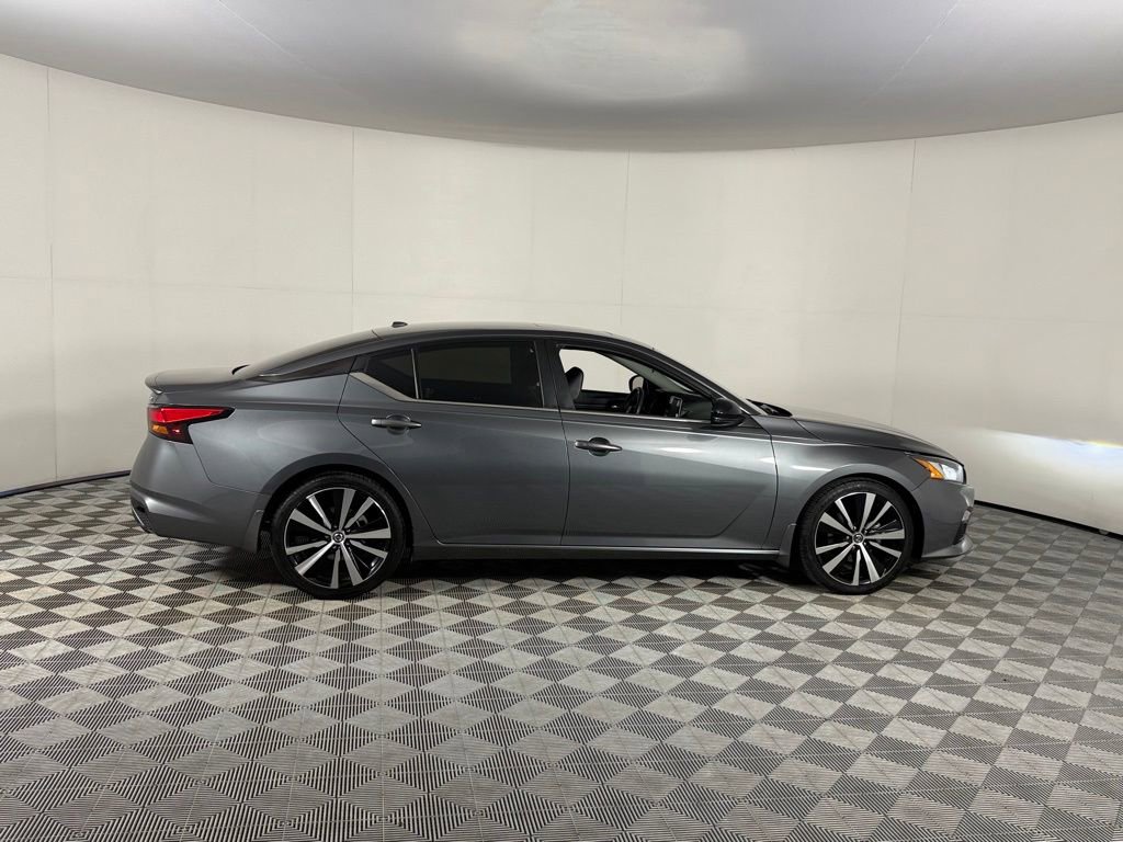 Used 2020 Nissan Altima 2.0 SR FWD image 5