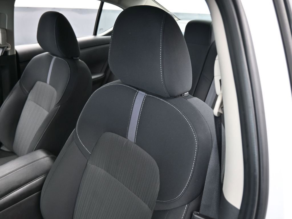 Used 2023 Nissan Sentra SV image 16