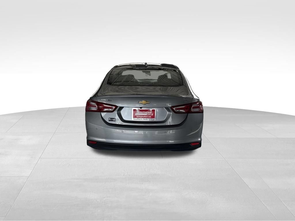 Used 2024 Chevrolet Malibu LT FWD image 4