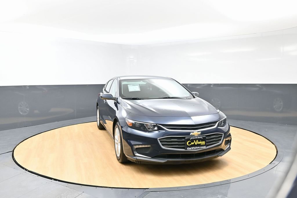 Used 2018 Chevrolet Malibu LT image 4