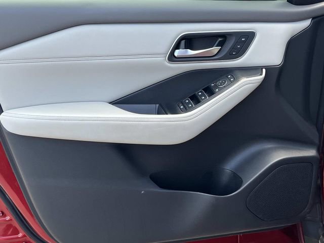 Used 2021 Nissan Rogue SL w/ Premium Package FWD image 24