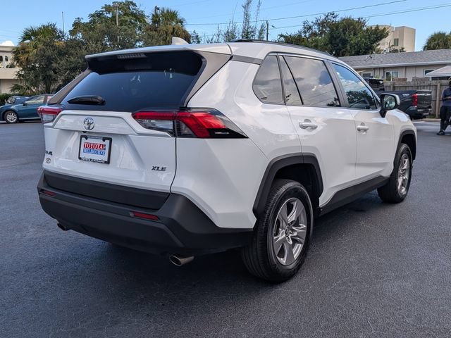Used 2025 Toyota RAV4 XLE FWD image 3