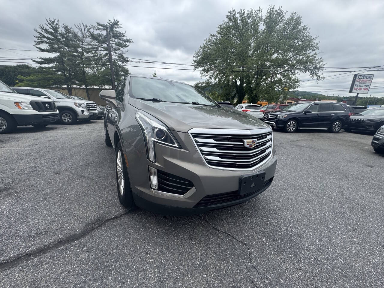 Used 2018 Cadillac XT5 FWD image 11