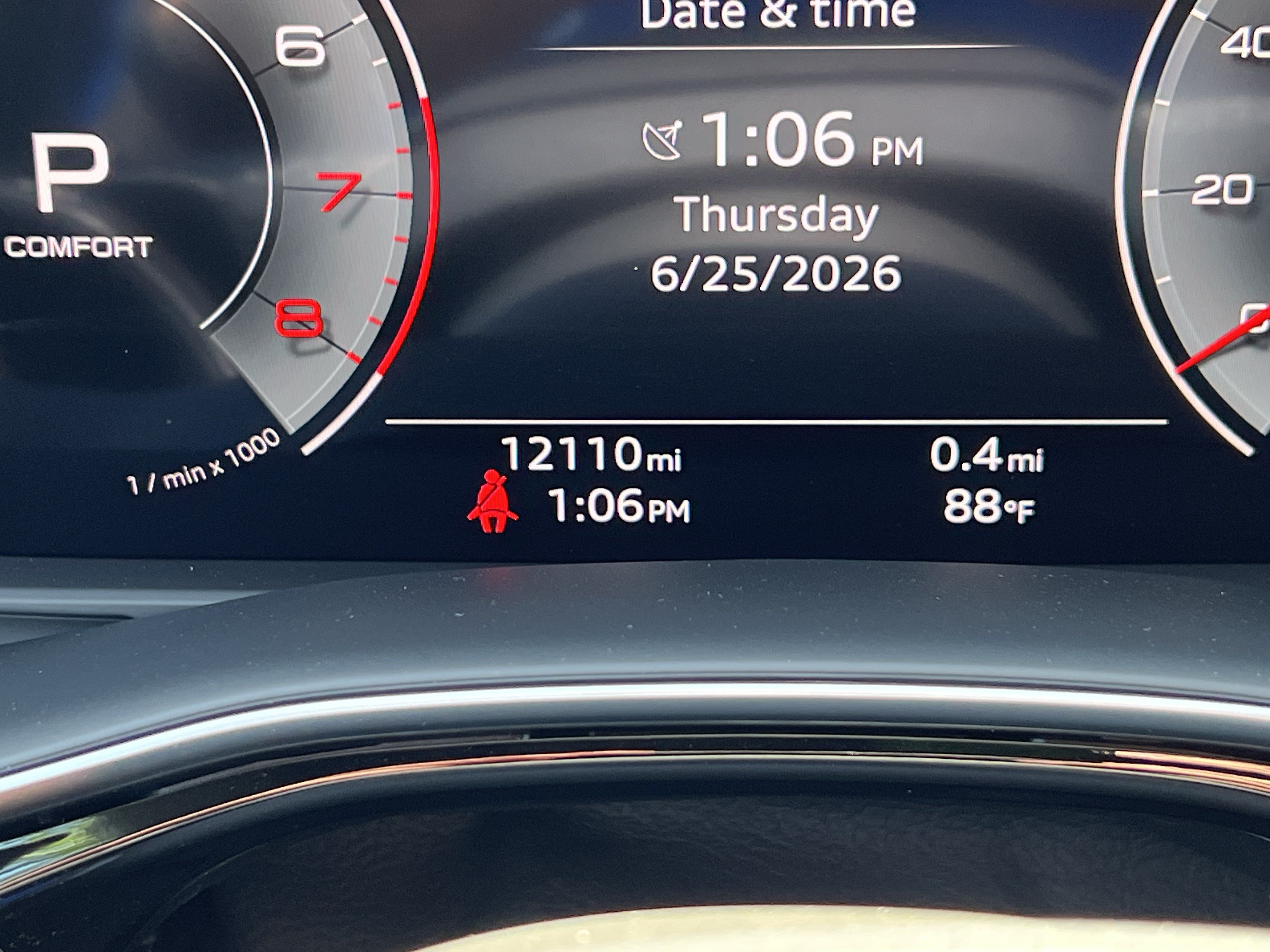Certified 2024 Audi Q8 Premium AWD/4WD image 22