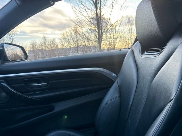 Used 2017 BMW 430i xDrive Convertible image 13