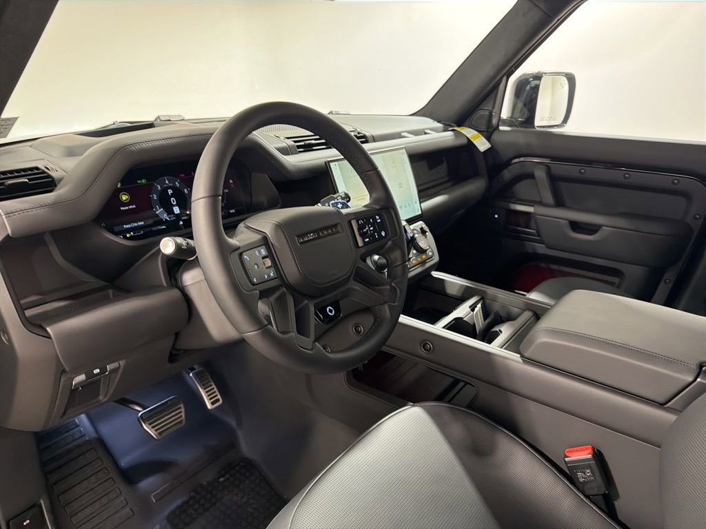 New 2026 Land Rover Defender 110 AWD/4WD image 10