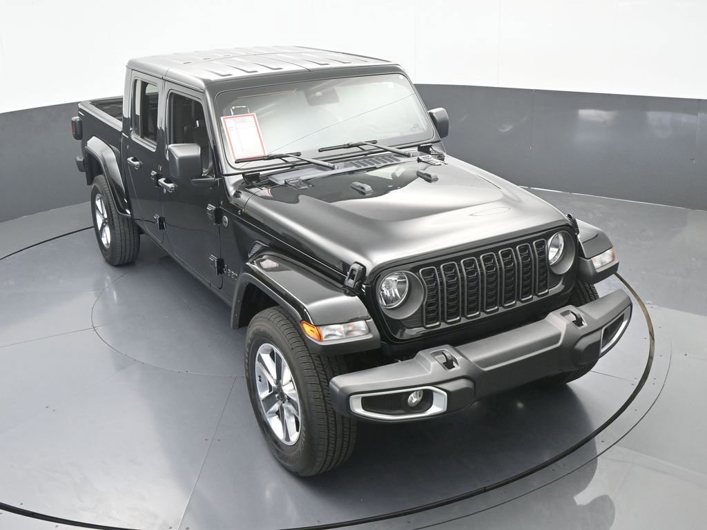 Used 2024 Jeep Gladiator Sport w/ Premium Package image 52