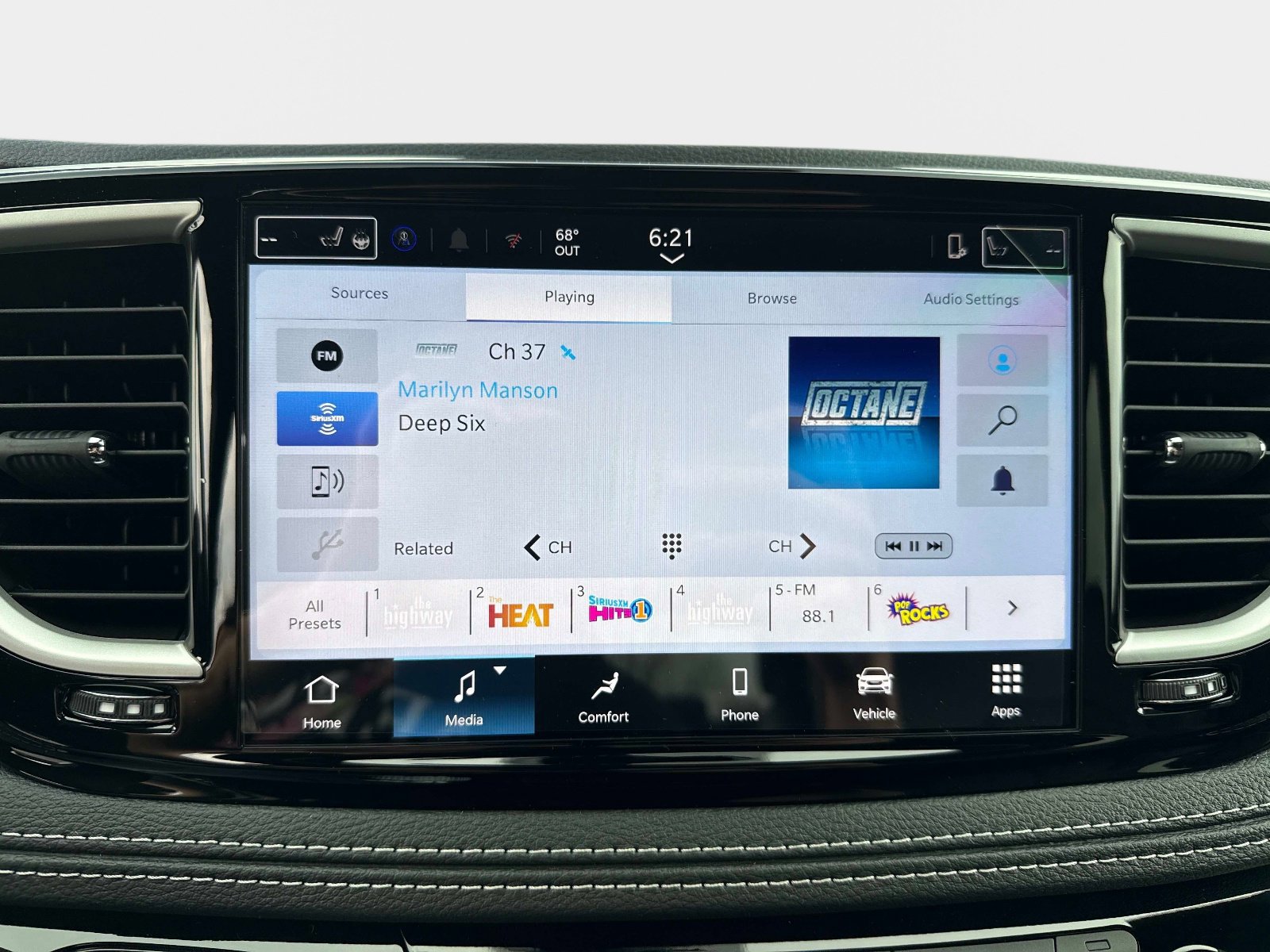 New 2026 Chrysler Pacifica Select image 24