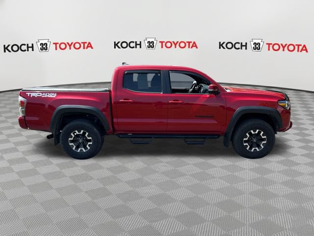 Used 2021 Toyota Tacoma TRD Off-Road w/ Technology Package AWD/4WD image 9