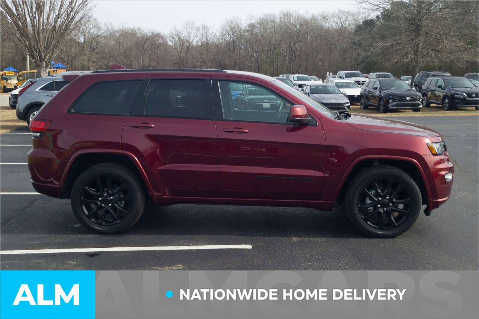 Used 2019 Jeep Grand Cherokee Altitude image 5
