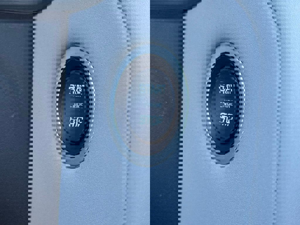 Used 2026 Land Rover Range Rover Velar Dynamic SE image 23