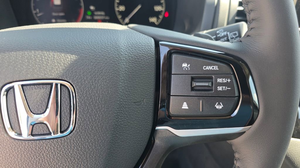 New 2026 Honda Odyssey Touring image 15