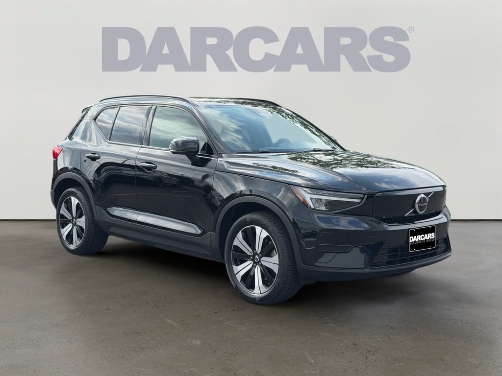Certified 2023 Volvo XC40 Recharge Core AWD/4WD image 1