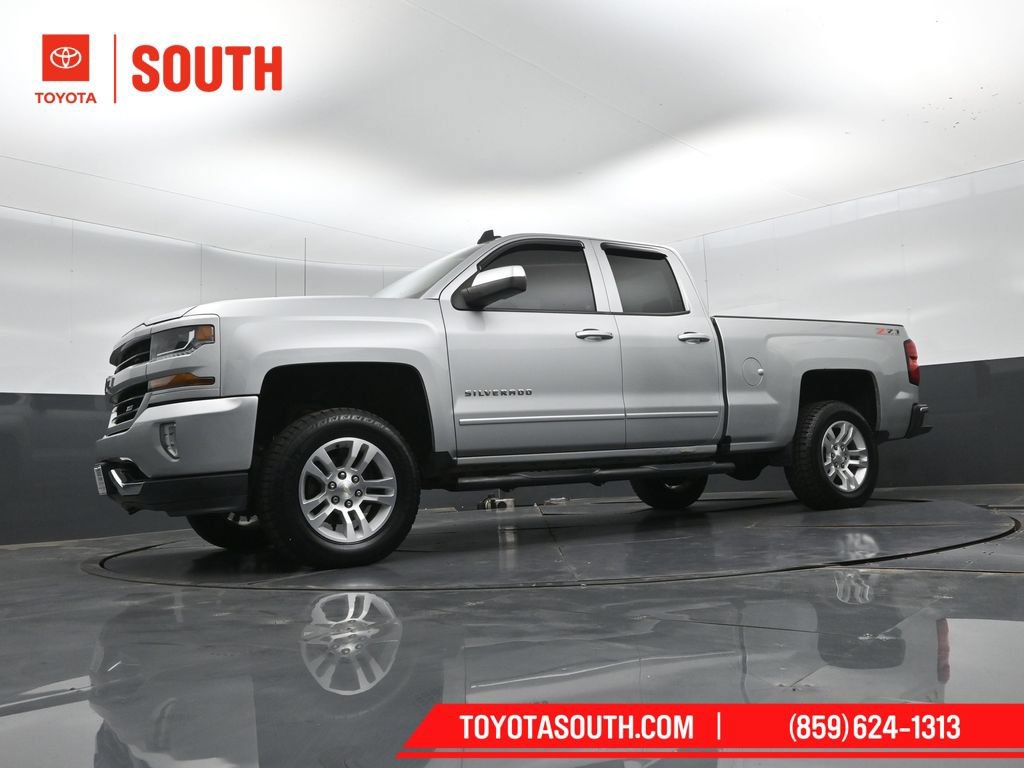 Used 2017 Chevrolet Silverado 1500 LT w/ All Star Edition AWD/4WD image 39