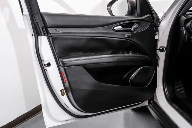 Used 2019 Alfa Romeo Stelvio w/ Nero Edizione RWD image 55