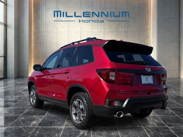 Certified 2023 Honda Passport TrailSport image 3