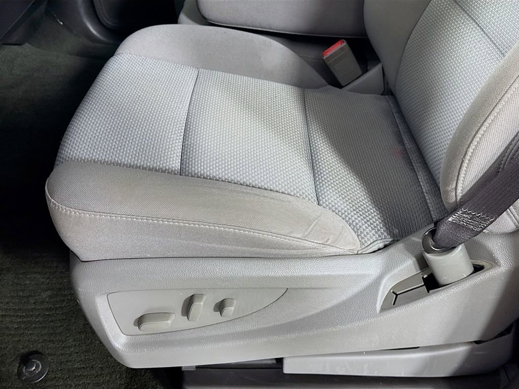 Used 2017 Chevrolet Silverado 1500 LT w/ All Star Edition image 21