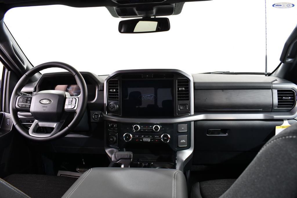 New 2025 Ford F150 XLT w/ Equipment Group 302A MID image 7