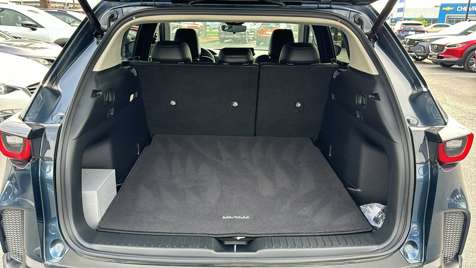 Certified 2024 MAZDA CX-50 AWD 2.5 S w/ Cargo Package image 19