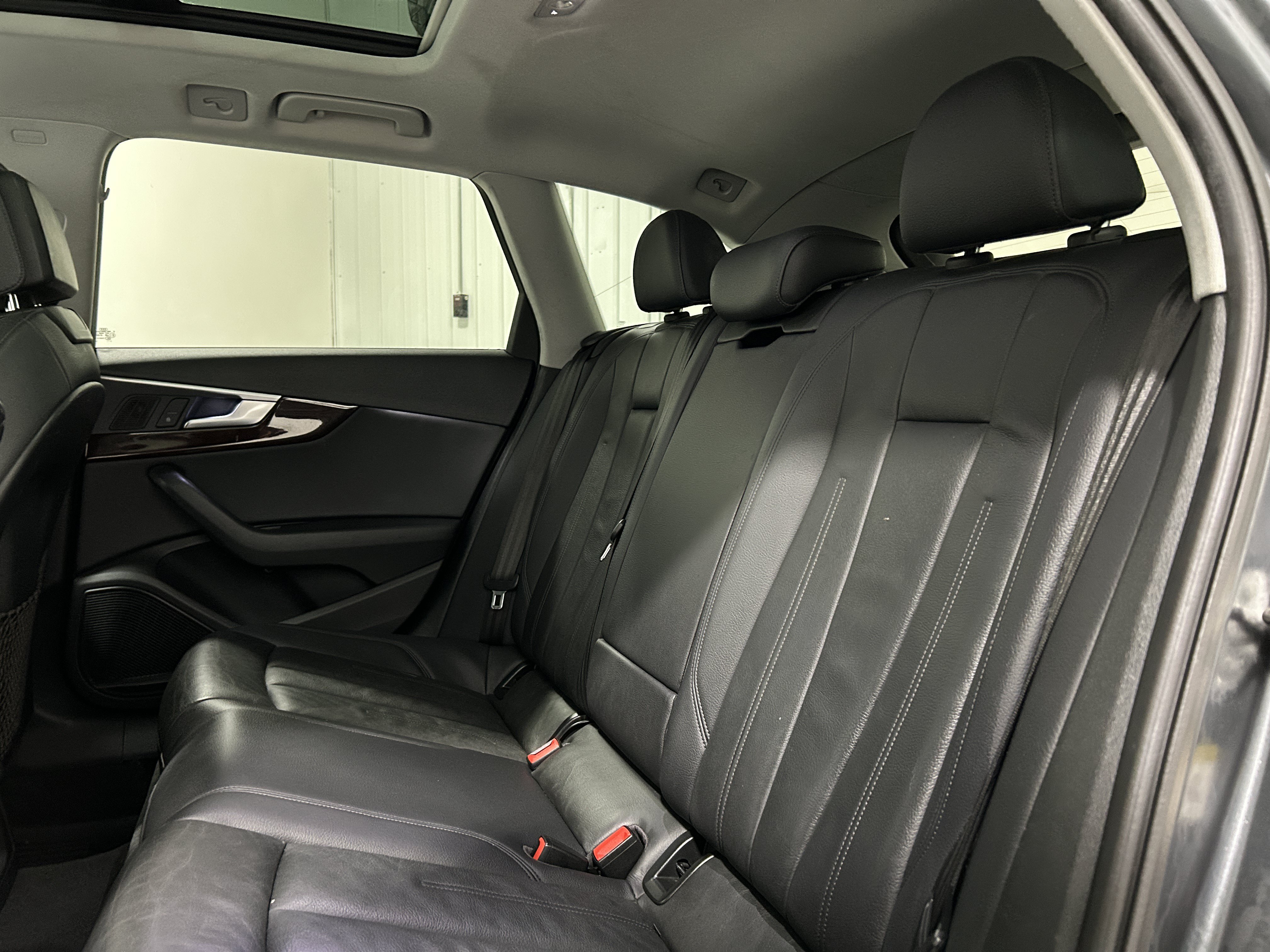 Used 2017 Audi A4 2.0T allroad Premium Plus AWD/4WD image 31