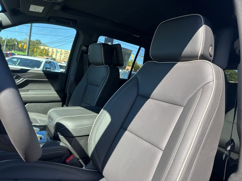 New 2026 GMC Yukon Elevation w/ Elevation Premium Package image 22