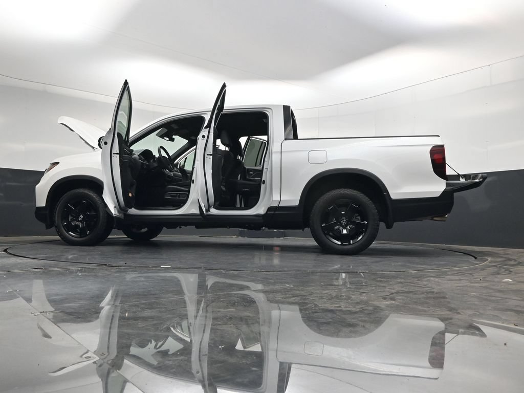 Certified 2026 Honda Ridgeline Black Edition image 47