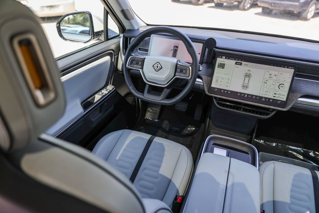 Used 2026 Rivian R1T Adventure AWD/4WD image 26