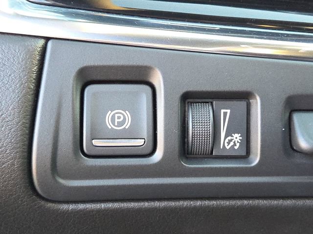 Used 2020 Cadillac XT6 Premium Luxury image 24