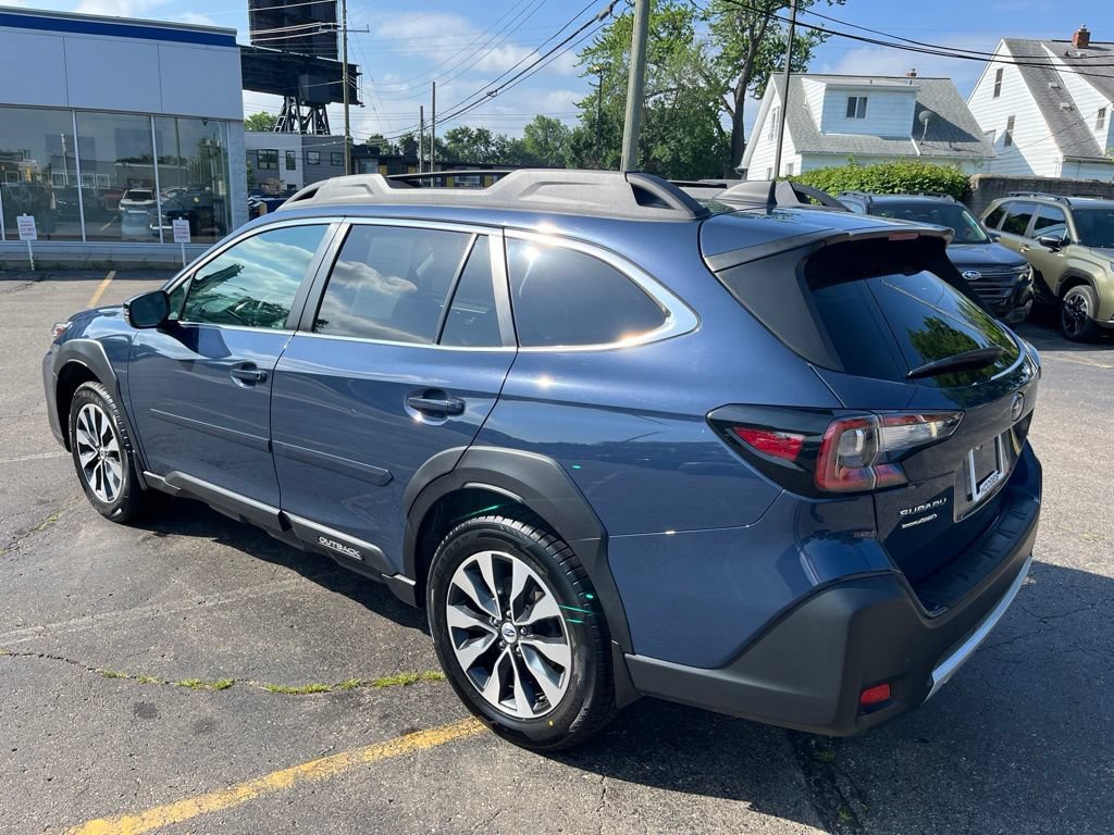 Certified 2024 Subaru Outback Limited AWD/4WD image 8