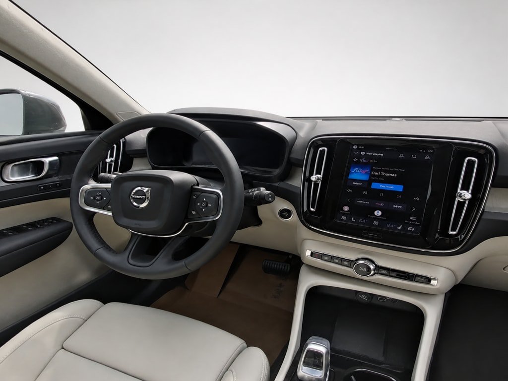 New 2026 Volvo XC40 B5 Plus w/ Protection Package Premier AWD/4WD image 21