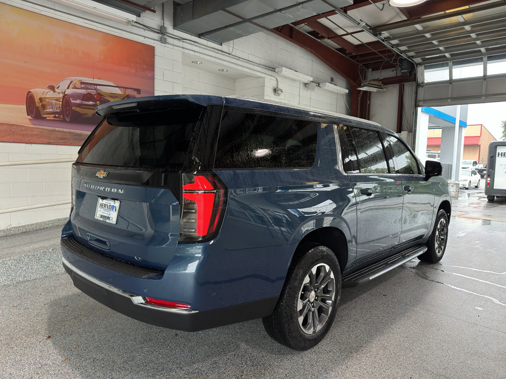 New 2026 Chevrolet Suburban LT w/ Comfort Package image 3