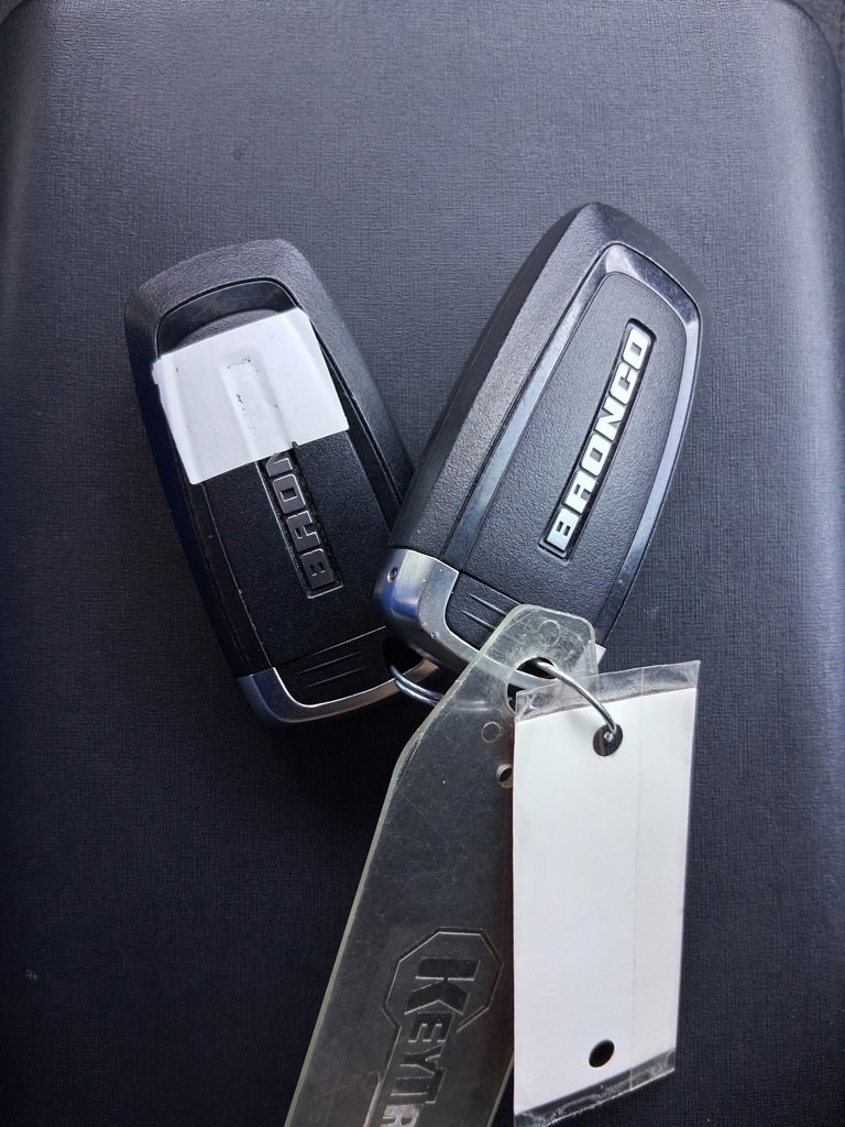 Used 2023 Ford Bronco Big Bend image 15