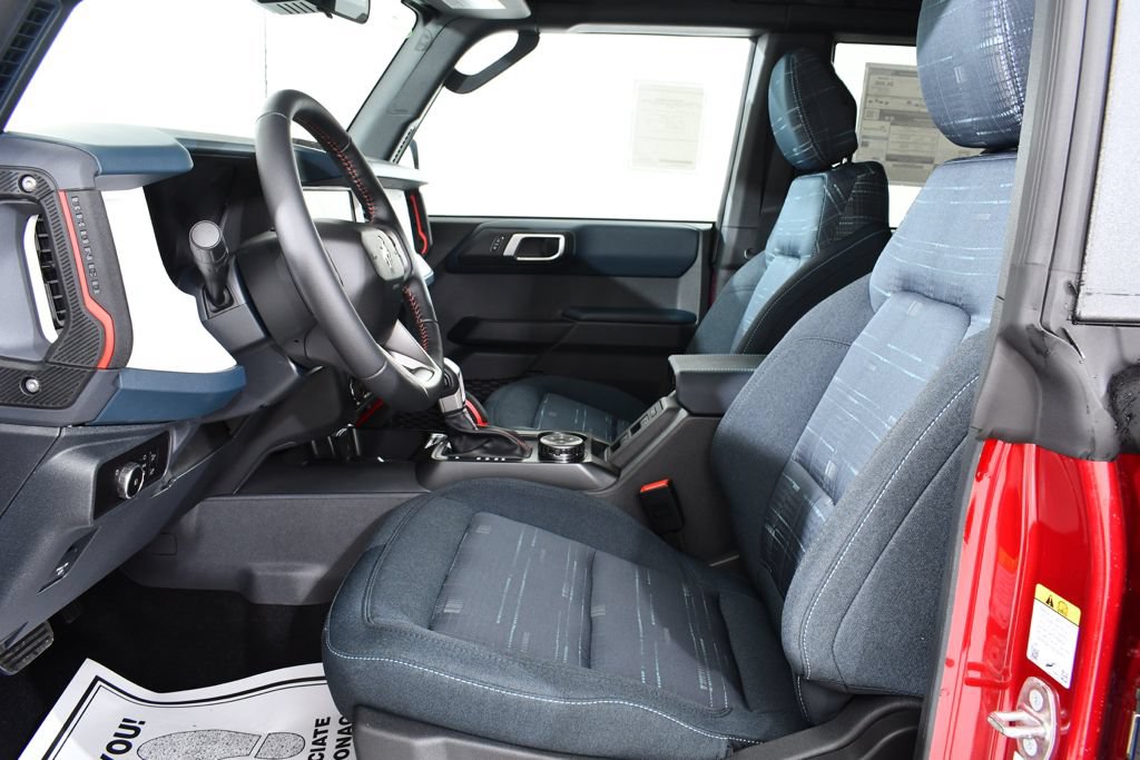 New 2026 Ford Bronco Heritage Edition AWD/4WD image 6