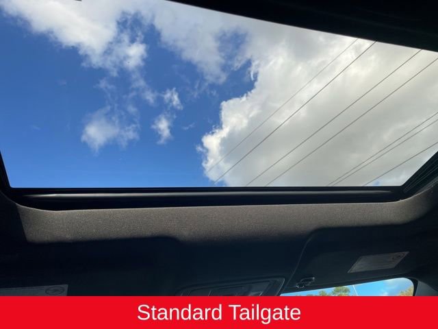 Used 2023 Chevrolet Silverado 2500 High Country w/ Z71 Off-Road Package image 43