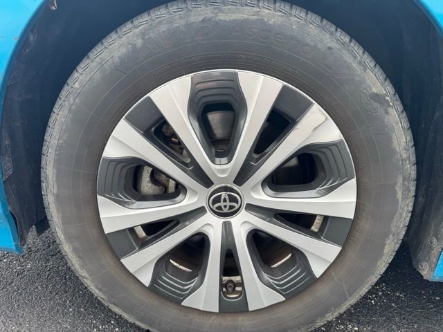 Used 2021 Toyota Prius Prime LE image 8