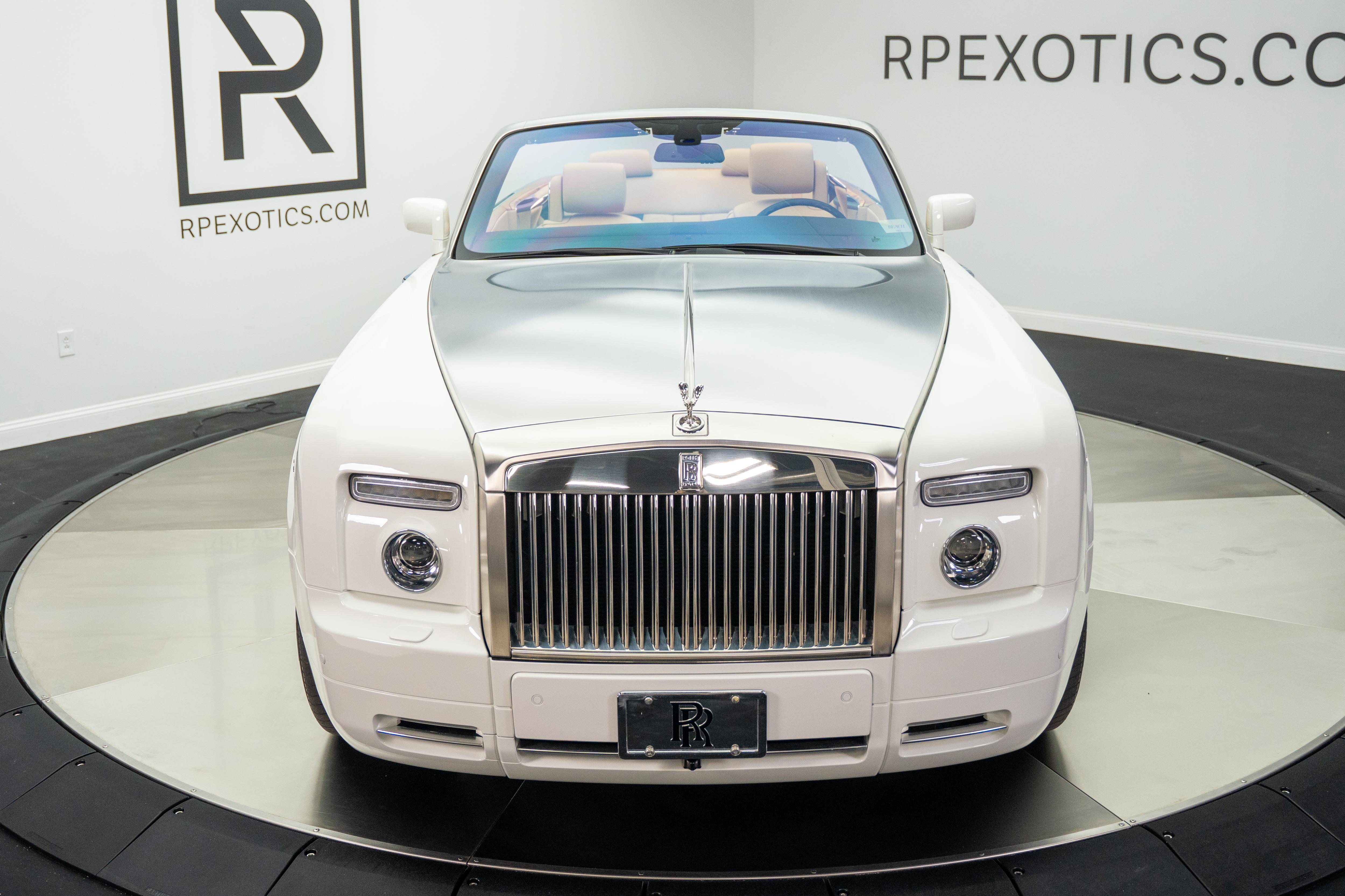 Used 2009 Rolls-Royce Phantom Drophead Coupe RWD image 16