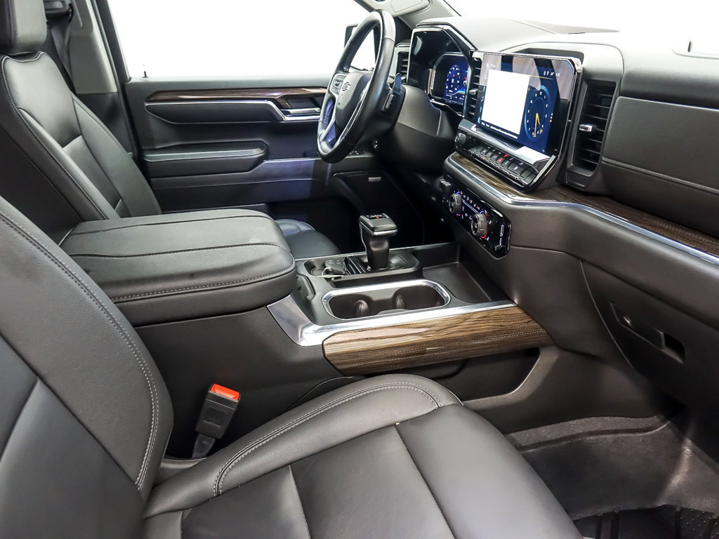 Used 2024 Chevrolet Silverado 1500 RST w/ Convenience Package II AWD/4WD image 24