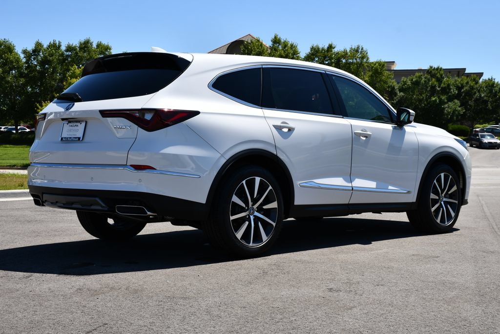 Certified 2026 Acura MDX w/ Technology Package FWD image 7