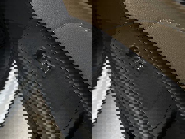 Used 2022 Volkswagen Atlas Cross Sport SE w/ Panoramic Sunroof Package image 20