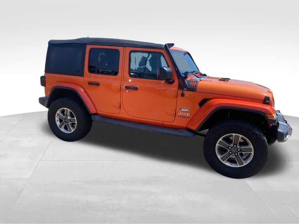 Used 2018 Jeep Wrangler Unlimited Sahara AWD/4WD image 11