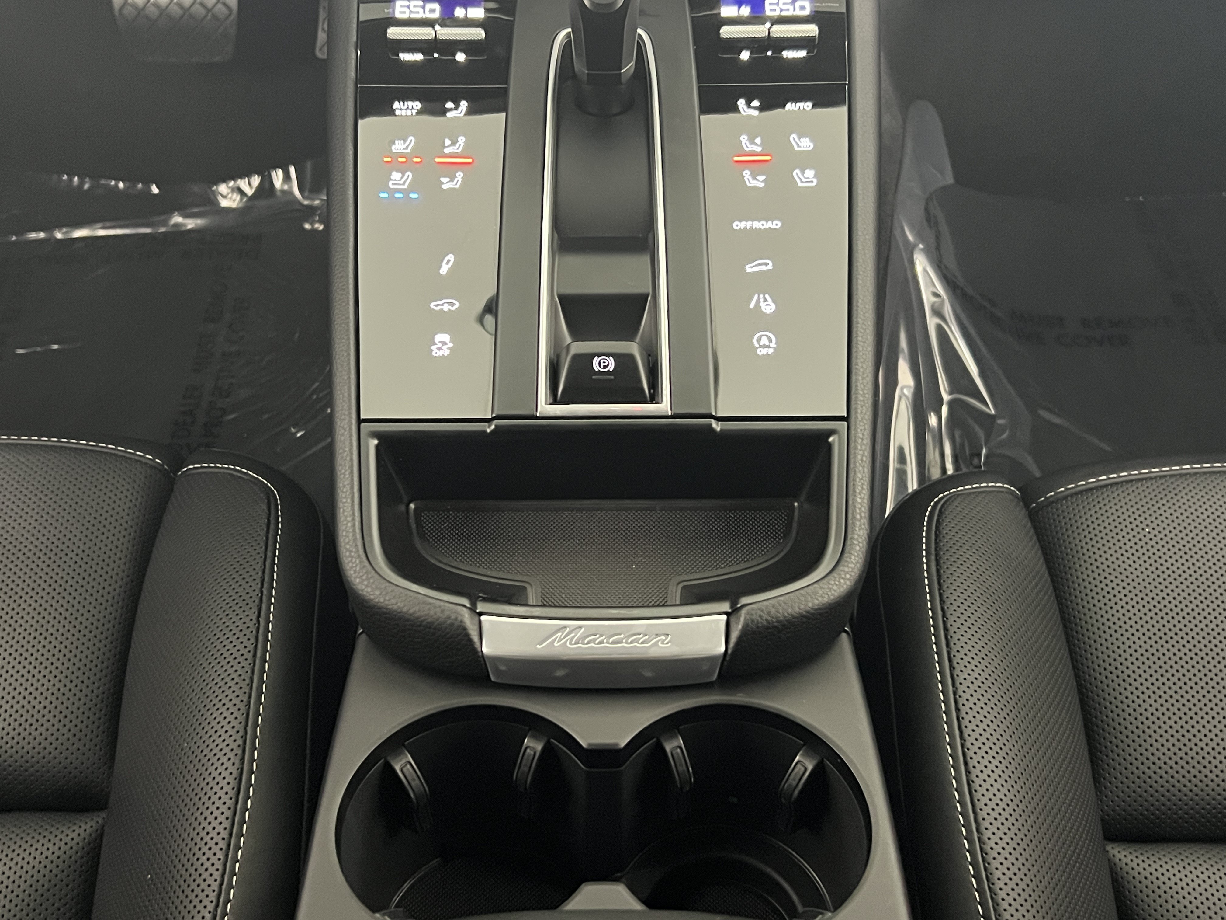 Certified 2026 Porsche Macan S AWD/4WD image 20