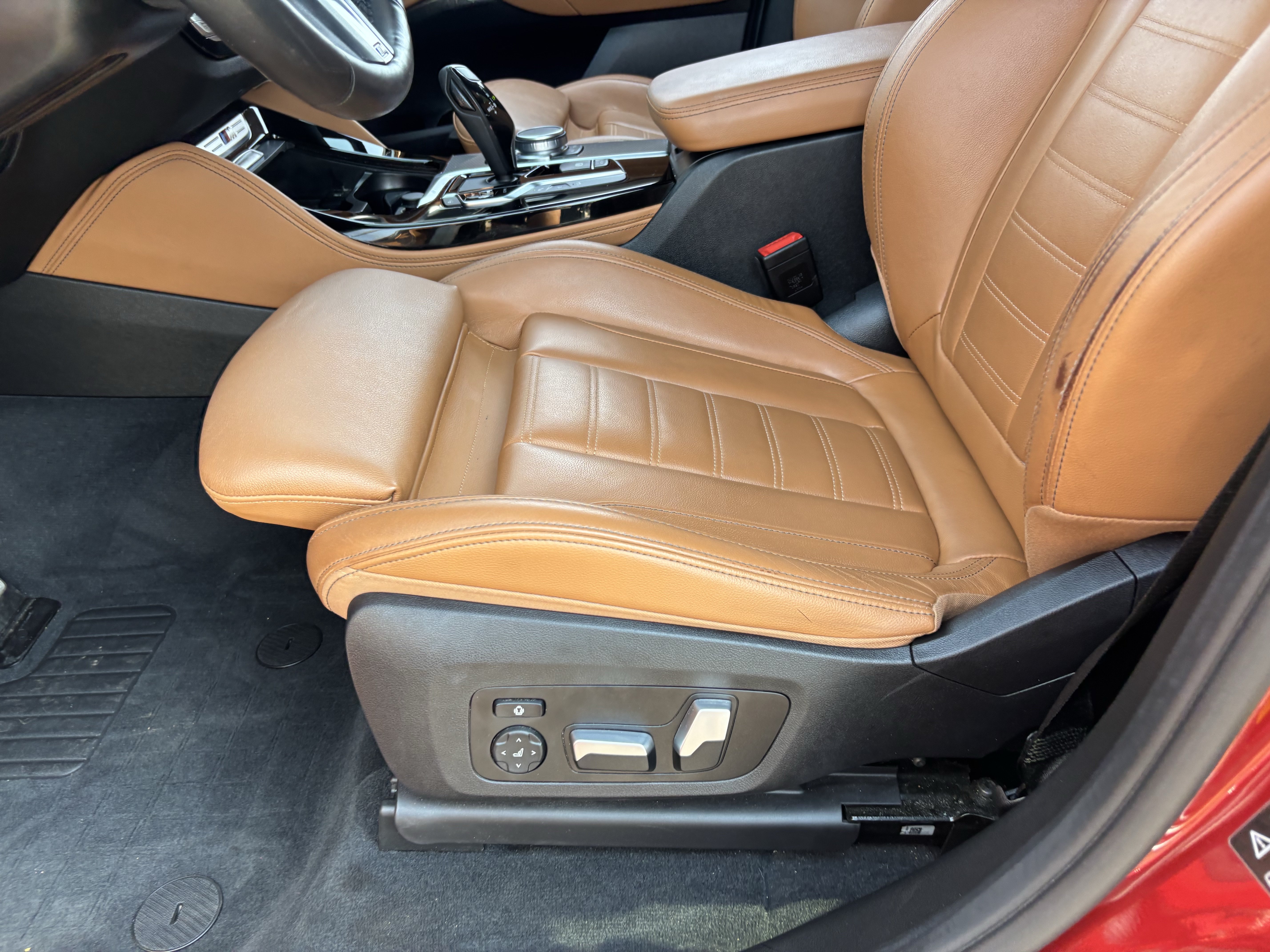 Used 2020 BMW X4 M40i w/ Executive Package AWD/4WD image 18