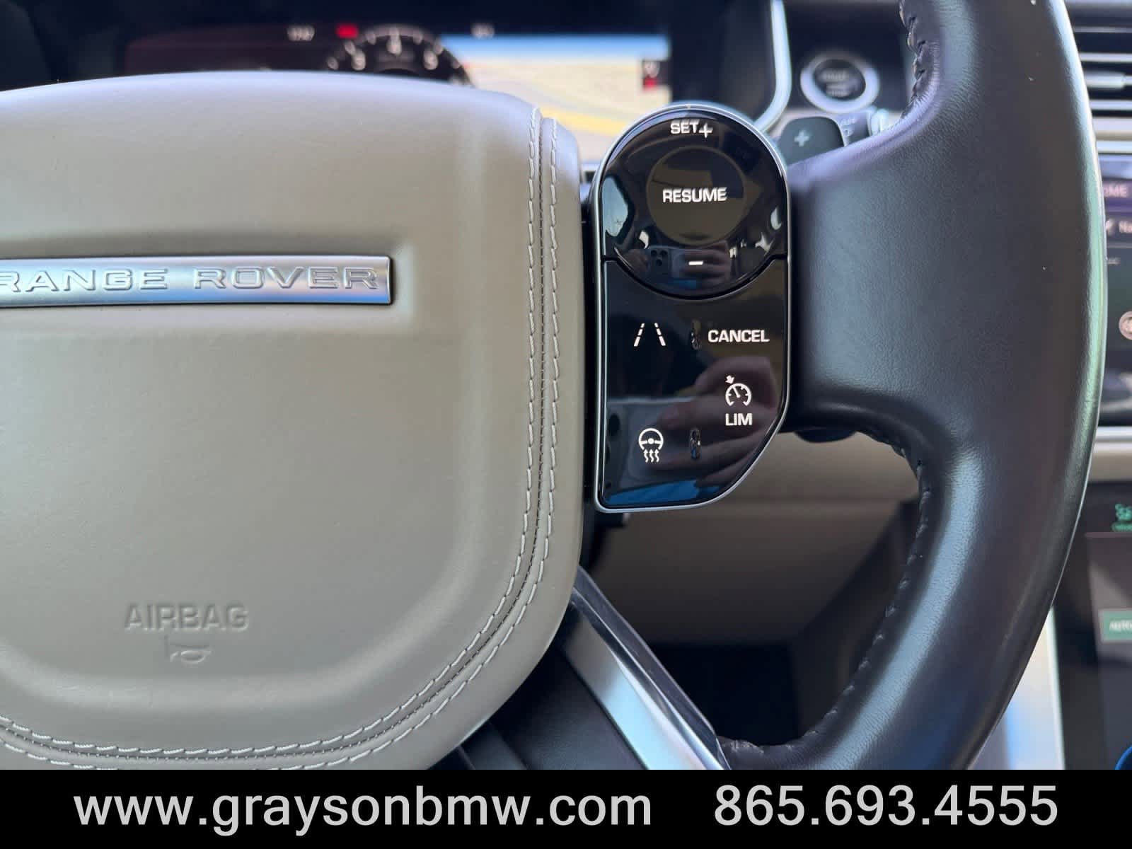 Used 2019 Land Rover Range Rover HSE image 28