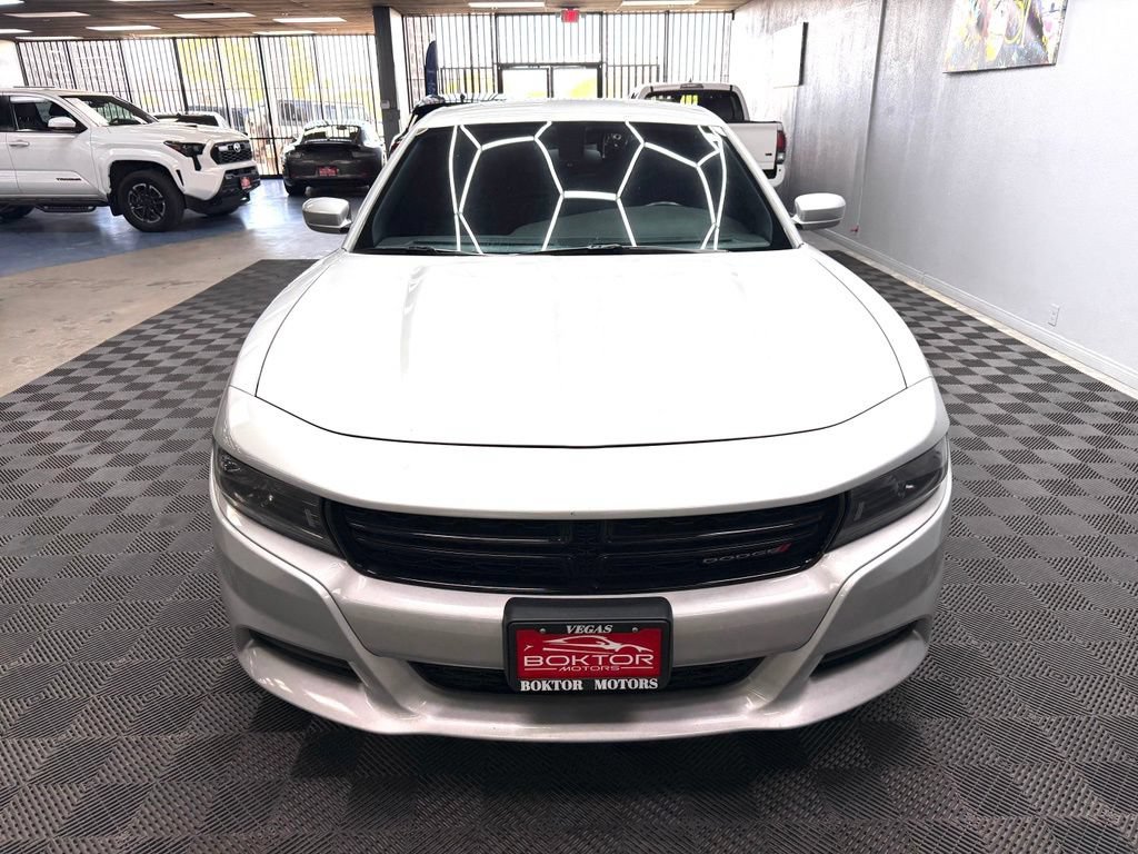 Used 2022 Dodge Charger SXT RWD image 6