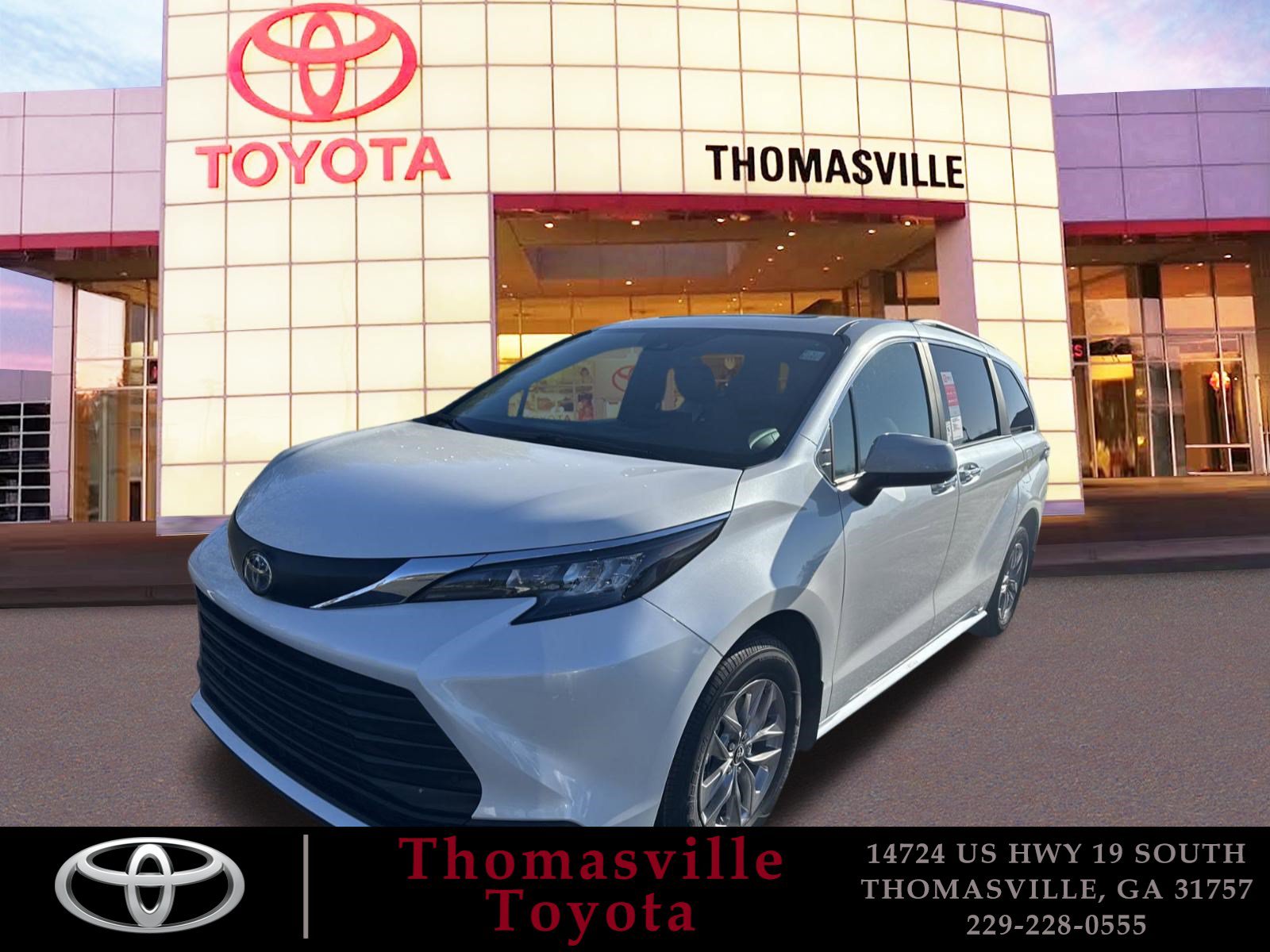 New 2025 Toyota Sienna XLE FWD image 1